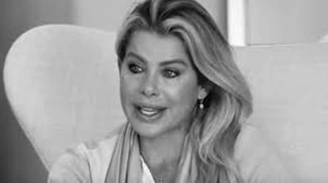 Karina Bacchi lamentou a morte do seu irmão em vídeo emocionante (Foto: Reprodução) Karina Bacchi lamentou a morte do seu irmão em vídeo emocionante (Foto: Reprodução)