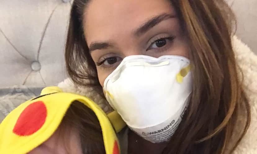 A atriz Fernanda Machado assustou os seguidores ao surgir com máscaras de proteção no rosto (Imagem: Instagram) A atriz Fernanda Machado assustou os seguidores ao surgir com máscaras de proteção no rosto (Imagem: Instagram)