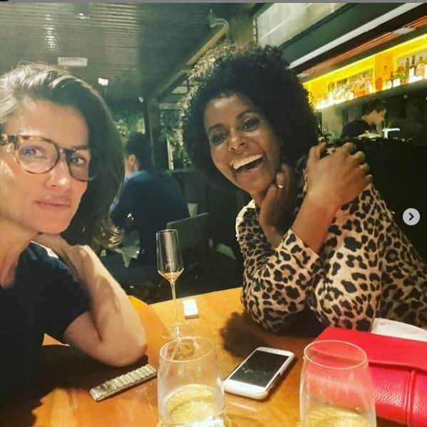 Maju e Renata Vasconcellos Maju e Renata Vasconcellos