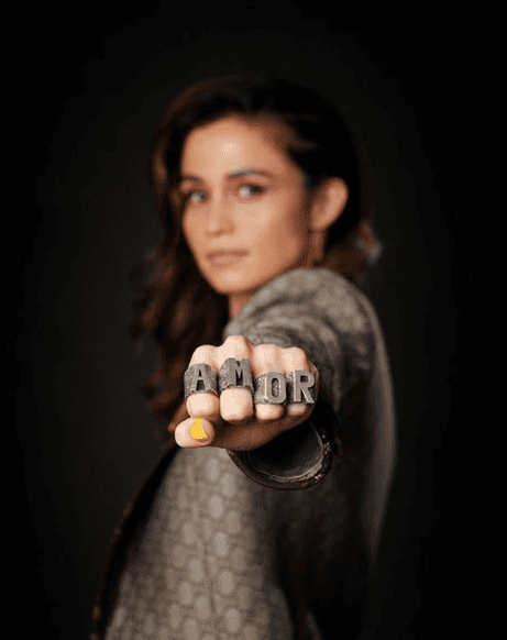 Em clique no Instagram, Nanda Costa revelou estar impactada com comercial de Amor de Mãe em que ela aparece (Foto: Reprodução/ Instagram) Em clique no Instagram, Nanda Costa revelou estar impactada com comercial de Amor de Mãe em que ela aparece (Foto: Reprodução/ Instagram)