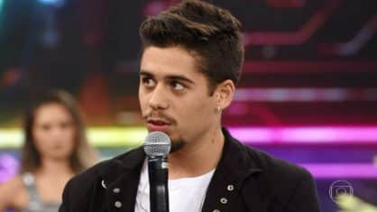 Zé Felipe durante o Domingão do Faustão, cantor fala sobre sua doença (Imagem: Reprodução) Zé Felipe durante o Domingão do Faustão, cantor fala sobre sua doença (Imagem: Reprodução)