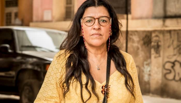 Lurdes (Regina Casé) em Amor de Mãe (Foto: Globo/João Cotta) Lurdes (Regina Casé) em Amor de Mãe (Foto: Globo/João Cotta)