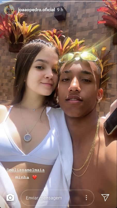 Mel Maia surgiu em foto ousada no colo do namorado João Pedro Mel Maia surgiu em foto ousada no colo do namorado João Pedro