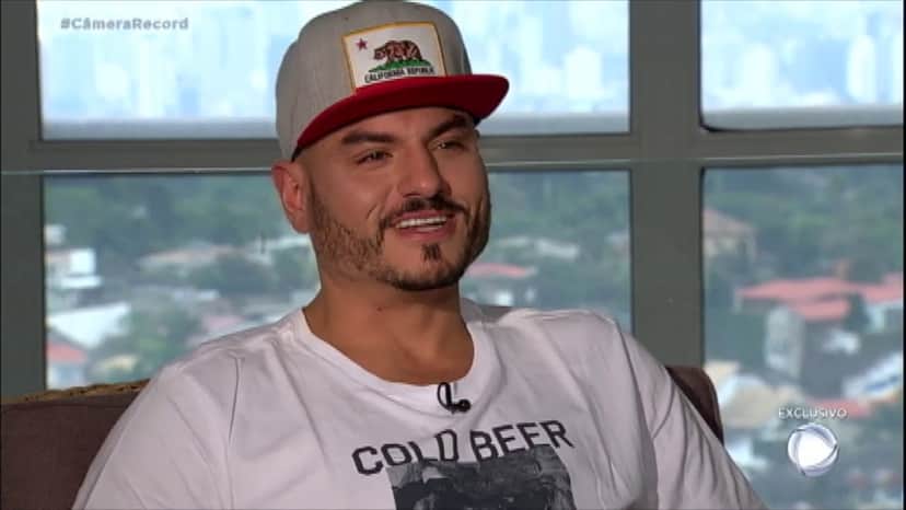 O famoso comediante do Pânico da Band, Carlinhos Mendigo acionou a polícia para passar Natal com o filho sob ordem judicial (Foto: Reprodução)