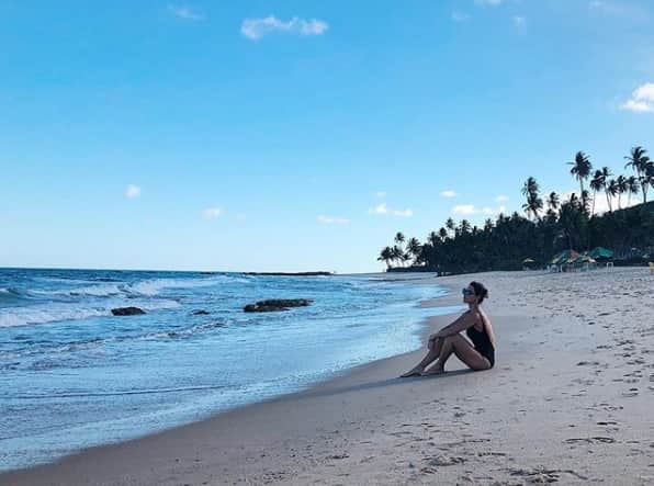 Débora Nascimento Débora Nascimento