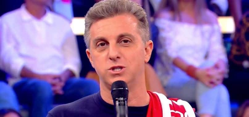 Luciano Huck vai deixar a Globo para se candidatar como Presidente do Brasil (Foto: Reprodução) Luciano Huck vai deixar a Globo para se candidatar como Presidente do Brasil (Foto: Reprodução)