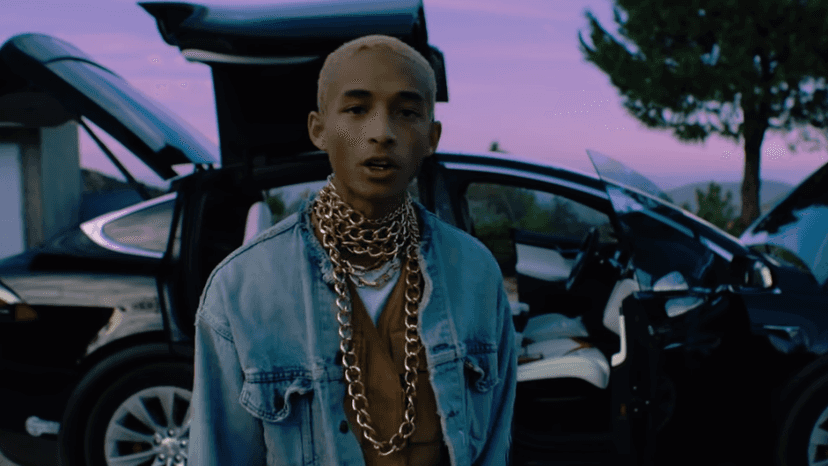 Jaden Smith revelou que estranhos passaram a oferecer comida para ele nas ruas (Foto: Reprodução) Jaden Smith revelou que estranhos passaram a oferecer comida para ele nas ruas (Foto: Reprodução)