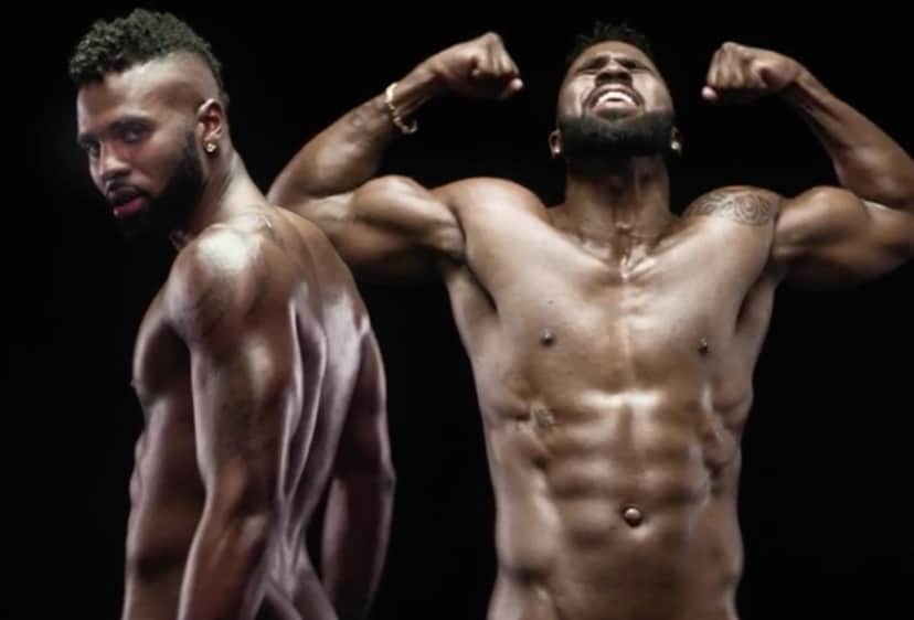 O famoso cantor e ator de Hollywood, Jason Darulo "causou" ao surgir de sunga em seu Instagram (Imagem: reprodução) O famoso cantor e ator de Hollywood, Jason Darulo "causou" ao surgir de sunga em seu Instagram (Imagem: reprodução)