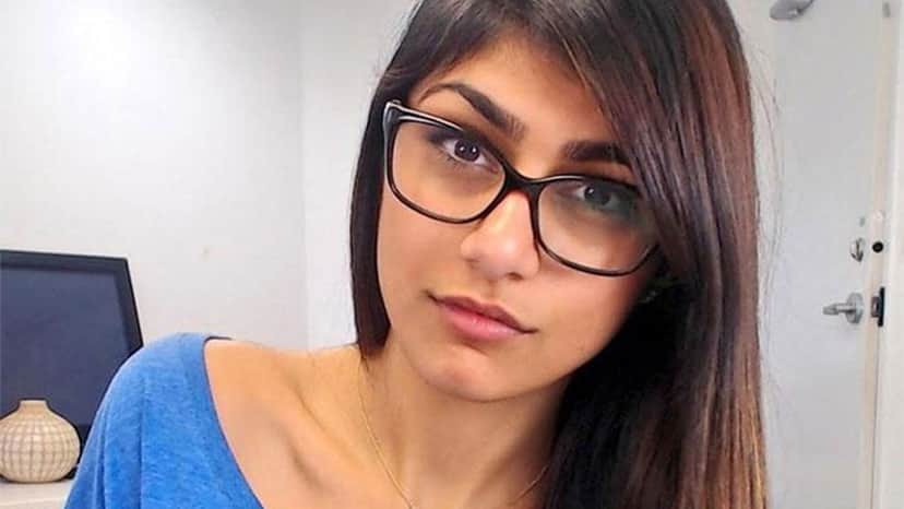 Mia Khalifa, ex-atriz pornô, entrou com petição para que os vídeos sejam tirados do ar (Foto: Reprodução) Mia Khalifa, ex-atriz pornô, entrou com petição para que os vídeos sejam tirados do ar (Foto: Reprodução)