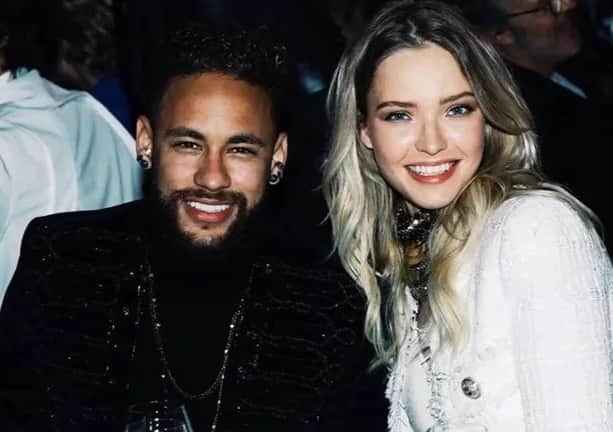 Neymar e suposta nova namorada (Foto: Reprodução) Neymar e suposta nova namorada (Foto: Reprodução)