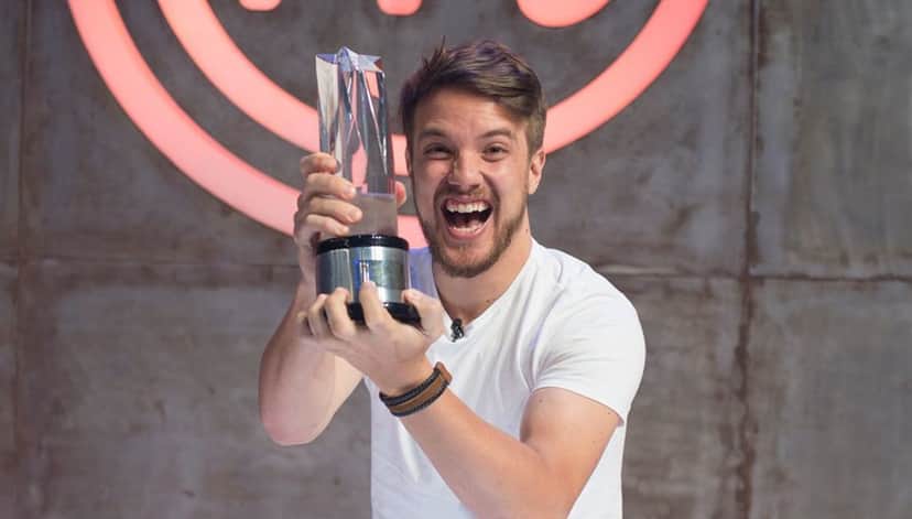 Vitor vence o Masterchef - A Revanche (Foto: Reprodução) Vitor vence o Masterchef - A Revanche (Foto: Reprodução)