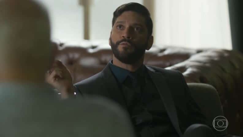 Diogo (Armando Babaioff) deixará Alberto para ter morte cruel em Bom Sucesso (Foto: Reprodução/Globo) Diogo (Armando Babaioff) deixará Alberto para ter morte cruel em Bom Sucesso (Foto: Reprodução/Globo)