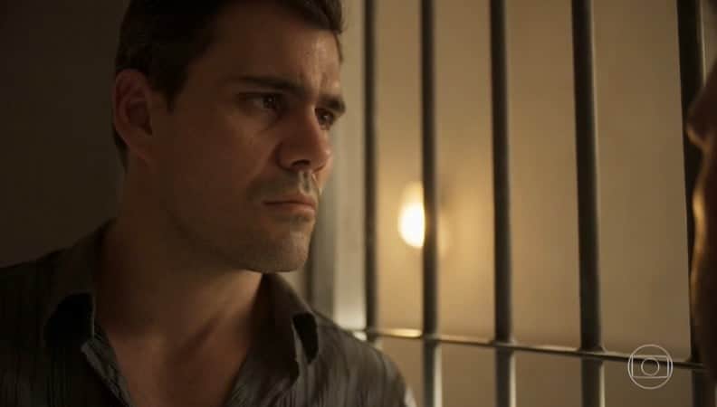 Magno (Juliano Cazarré) terá sentença de morte na prisão em Amor de Mãe (Foto: Reprodução/Globo) Magno (Juliano Cazarré) terá sentença de morte na prisão em Amor de Mãe (Foto: Reprodução/Globo)