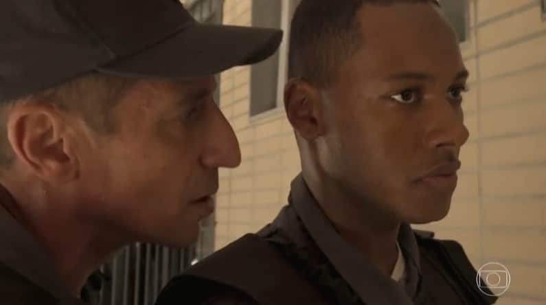Belizário (Tuca Andrada) armará emboscada e matará Wesley em Amor de Mãe (Foto: Reprodução/Globo) Belizário (Tuca Andrada) armará emboscada e matará Wesley em Amor de Mãe (Foto: Reprodução/Globo)