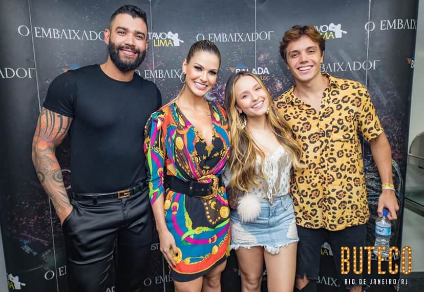 Larissa Manoela, Léo Cidade, Gusttavo Lima e Andressa Suíta (Reprodução: Instagram) Larissa Manoela, Léo Cidade, Gusttavo Lima e Andressa Suíta (Reprodução: Instagram)