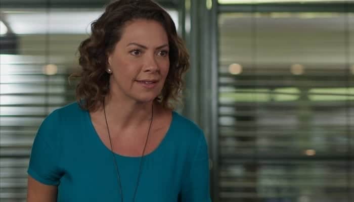 Nana (Fabiula Nascimento) revelará que Gisele espiona Diogo em Bom Sucesso (Foto: Reprodução/Globo) Nana (Fabiula Nascimento) revelará que Gisele espiona Diogo em Bom Sucesso (Foto: Reprodução/Globo)