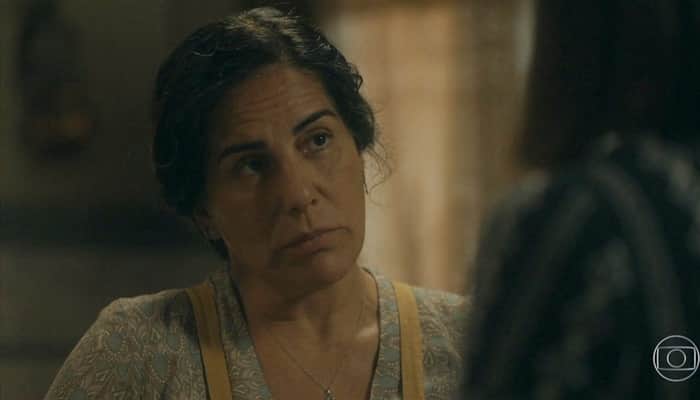 Lola (Gloria Pires) será enganada pela irmã em Éramos Seis (Foto: Reprodução/Globo) Lola (Gloria Pires) será enganada pela irmã em Éramos Seis (Foto: Reprodução/Globo)