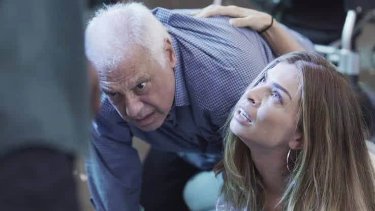 Alberto e Paloma em cena da novela das 19h, Bom Sucesso (Foto: Reprodução) Alberto e Paloma em cena da novela das 19h, Bom Sucesso (Foto: Reprodução)
