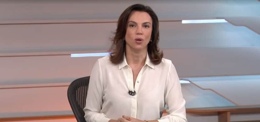 Ana Paula Araújo durante o telejornal Bom Dia Brasil (Foto: Reprodução/Globo) Ana Paula Araújo durante o telejornal Bom Dia Brasil (Foto: Reprodução/Globo)