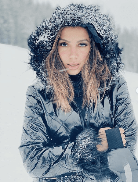Nova foto da cantora nas redes sociais (Foto: Reprodução) Anitta Nova foto da cantora nas redes sociais (Foto: Reprodução) Anitta