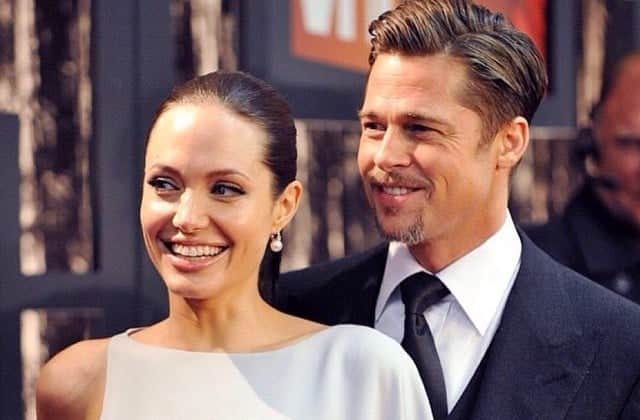 Angelina Jolie grava cena de sexo com Brad Pitt em Sr. & Sra. Smith sem calcinha (Foto: Reprodução) Angelina Jolie grava cena de sexo com Brad Pitt em Sr. & Sra. Smith sem calcinha (Foto: Reprodução)