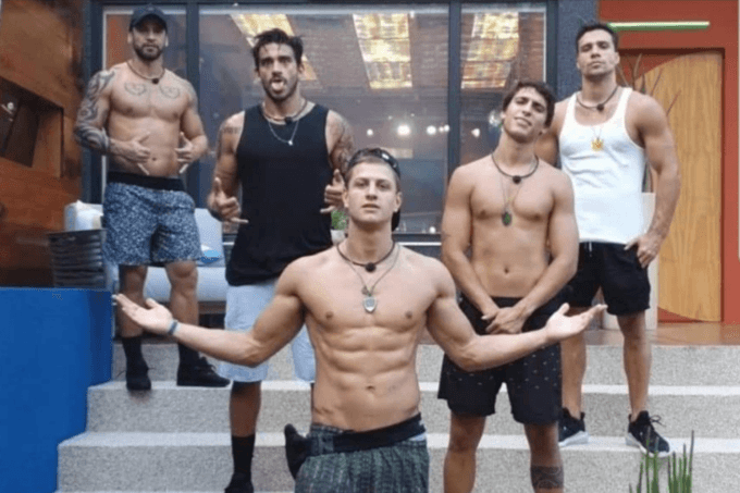 Os participantes do 'BBB, da esquerda para a direita, Hadson, Guilherme, Lucas, Felipe e Petrix: machistas unidos Globo/Reprodução Os participantes do 'BBB, da esquerda para a direita, Hadson, Guilherme, Lucas, Felipe e Petrix: machistas unidos Globo/Reprodução