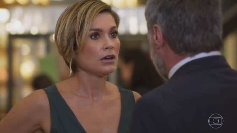 Helena (Flávia Alessandra) na novela Salve-se Quem Puder Helena (Flávia Alessandra) na novela Salve-se Quem Puder