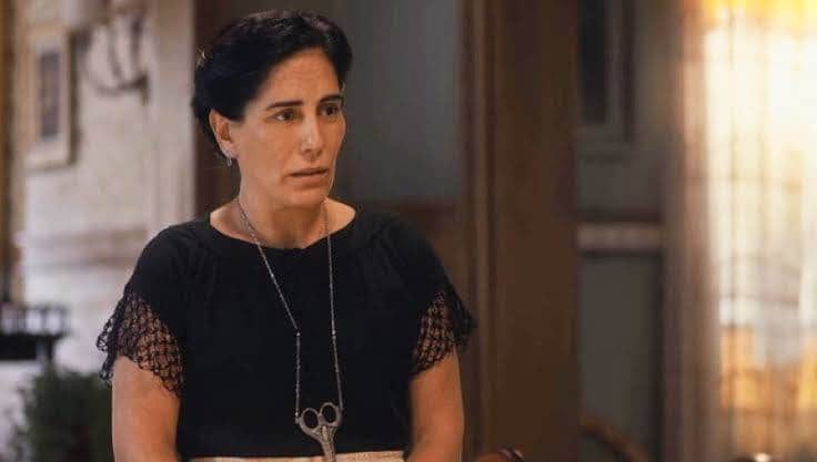 Lola ficará sozinha em Éramos Seis (Imagem: Reprodução) Lola ficará sozinha em Éramos Seis (Imagem: Reprodução)
