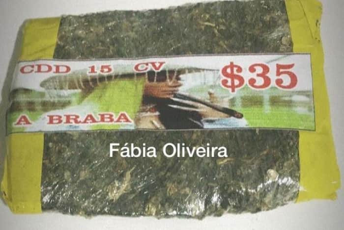 Foto de Ludmilla estampa malote de droga Foto de Ludmilla estampa malote de droga