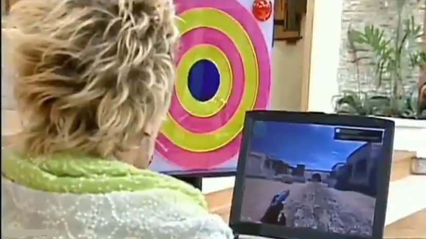 Oi? Ana Maria Braga, ao vivo, joga game de tiro no computador e pega telespectadores de surpresa Oi? Ana Maria Braga, ao vivo, joga game de tiro no computador e pega telespectadores de surpresa