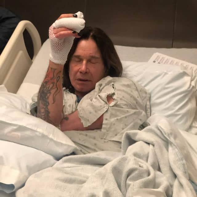 Ozzy Osbourne é diagnosticado com doença de Parkinson (Foto: Reprodução) Ozzy Osbourne é diagnosticado com doença de Parkinson (Foto: Reprodução)