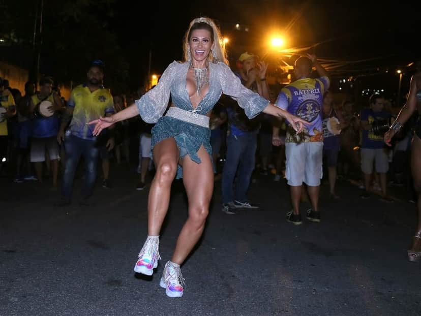 http://tvfoco.uai.com.br/wp-content/uploads/2015/05/Daniela-Mercury.jpg http://tvfoco.uai.com.br/wp-content/uploads/2015/05/Daniela-Mercury.jpg