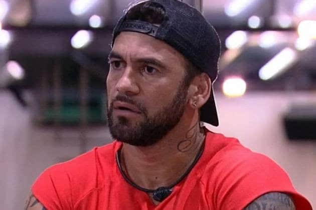 Hadson brigou com as mulheres da casa após ser indicado ao Paredão no BBB20 (Foto: Reprodução) Hadson brigou com as mulheres da casa após ser indicado ao Paredão no BBB20 (Foto: Reprodução)