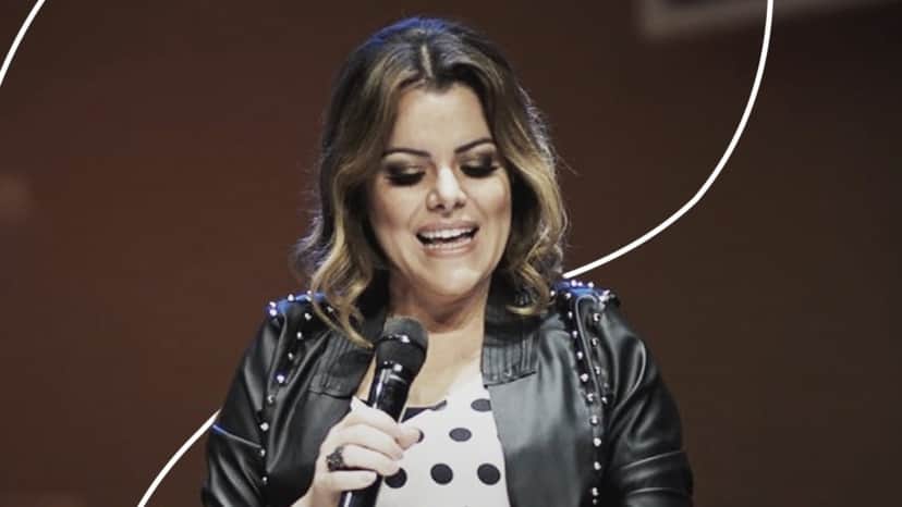 Ana Paula Valadão é a líder do Diante do Trono (Foto: Reprodução/Instagram) Ana Paula Valadão é a líder do Diante do Trono (Foto: Reprodução/Instagram)