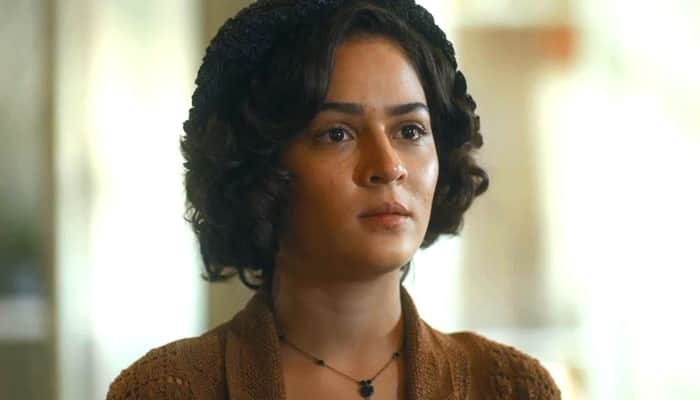 Isabel (Giullia Buscacio) terá vida transformada em pesadelo pela mulher de Felício (Paulo Rocha) em Éramos Seis (Foto: Reprodução/Globo) Isabel (Giullia Buscacio) terá vida transformada em pesadelo pela mulher de Felício (Paulo Rocha) em Éramos Seis (Foto: Reprodução/Globo)