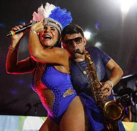 http://tvfoco.uai.com.br/wp-content/uploads/2015/05/Daniela-Mercury.jpg http://tvfoco.uai.com.br/wp-content/uploads/2015/05/Daniela-Mercury.jpg