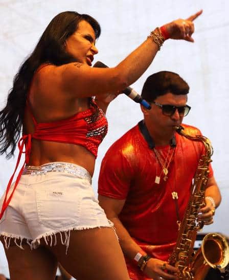 http://tvfoco.uai.com.br/wp-content/uploads/2015/05/Daniela-Mercury.jpg http://tvfoco.uai.com.br/wp-content/uploads/2015/05/Daniela-Mercury.jpg