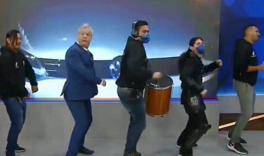 Sikêra Jr. e parte da trupe do Alerta Nacional (foto: reprodução/RedeTV!) Sikêra Jr. e parte da trupe do Alerta Nacional (foto: reprodução/RedeTV!)