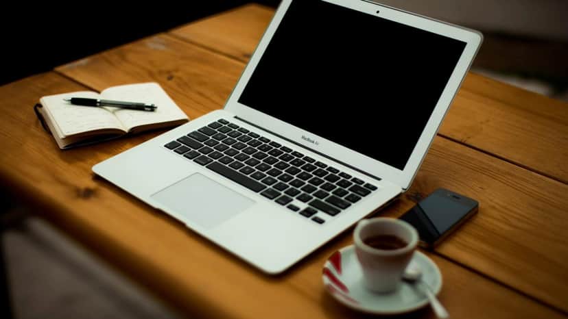 É preciso estudar para entender como ganhar dinheiro na internet (Foto: Reprodução/Internet) É preciso estudar para entender como ganhar dinheiro na internet (Foto: Reprodução/Internet)