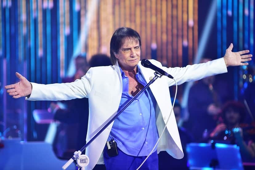 Roberto Carlos fará uma nova live (Foto: Reprodução/TV Globo) Roberto Carlos fará uma nova live (Foto: Reprodução/TV Globo)
