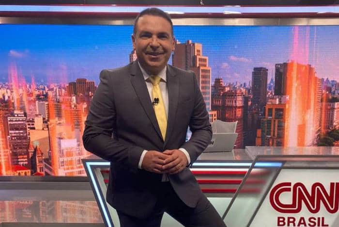 Reinaldo Gottino deixa a CNN Brasil e volta à Record - Foto: Reprodução Reinaldo Gottino deixa a CNN Brasil e volta à Record - Foto: Reprodução