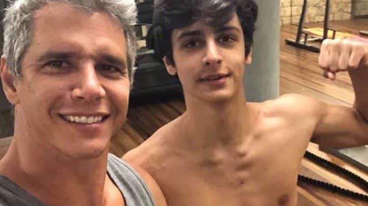 Márcio Garcia e Pedro Garcia aproveitam o confinamento para treinarem juntos (Imagem: Instagram) Márcio Garcia e Pedro Garcia aproveitam o confinamento para treinarem juntos (Imagem: Instagram)