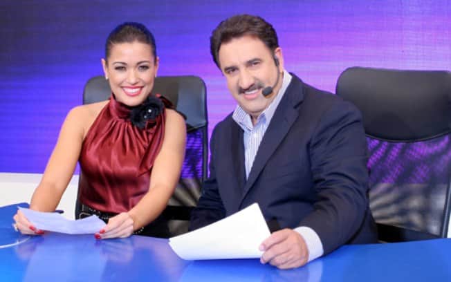 Ratinho no SBT, faz programa em outro canal também (Foto montagem) Ratinho no SBT, faz programa em outro canal também (Foto montagem)
