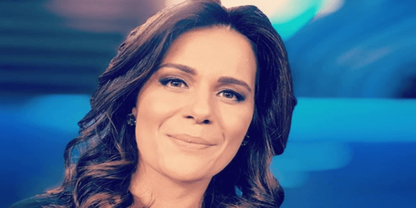 Adriana Araújo Adriana Araújo