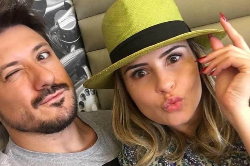 A apresentadora do SBT, Ana Paula Renault e o ex, Rudimar de Maman (Reprodução) A apresentadora do SBT, Ana Paula Renault e o ex, Rudimar de Maman (Reprodução)