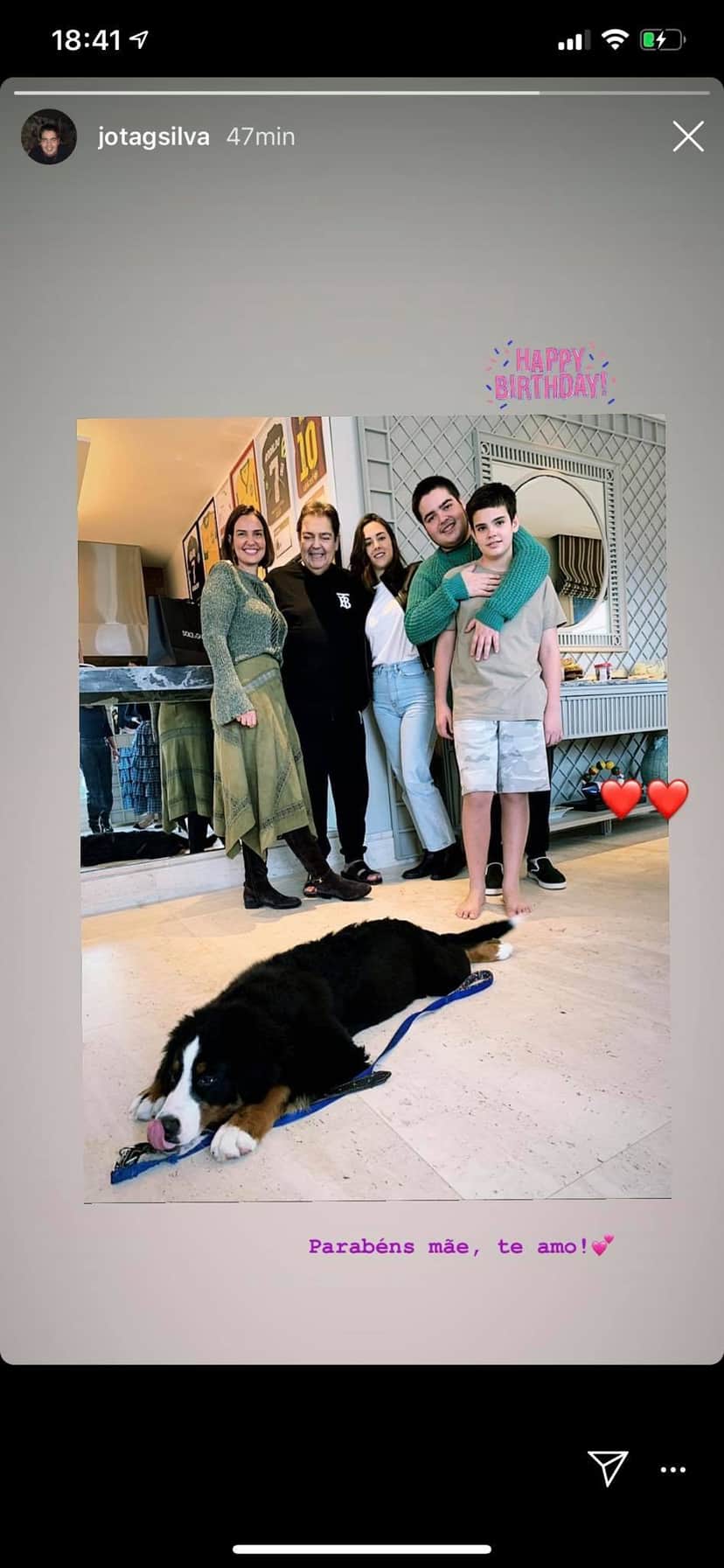Faustão surgiu em foto com a família Faustão surgiu em foto com a família