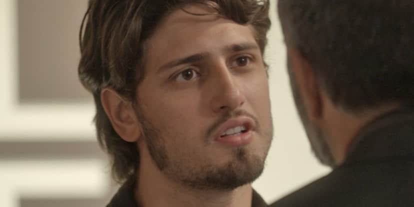 Rafael (Daniel Rocha) assume que está apaixonado por Lili (Vivianne Pasmanter) em Totalmente Demais (Foto: Divulgação/Globo) Rafael (Daniel Rocha) assume que está apaixonado por Lili (Vivianne Pasmanter) em Totalmente Demais (Foto: Divulgação/Globo)
