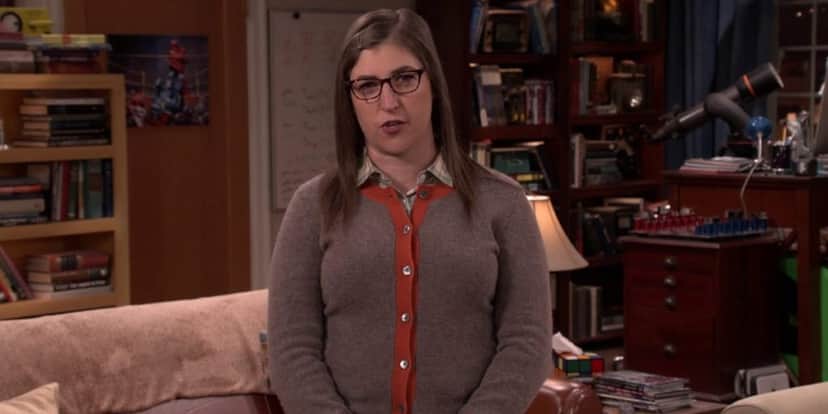 Mayim Bialik foi uma das estrelas de The Big Bang Theory. (Foto: Reprodução) Mayim Bialik foi uma das estrelas de The Big Bang Theory. (Foto: Reprodução)