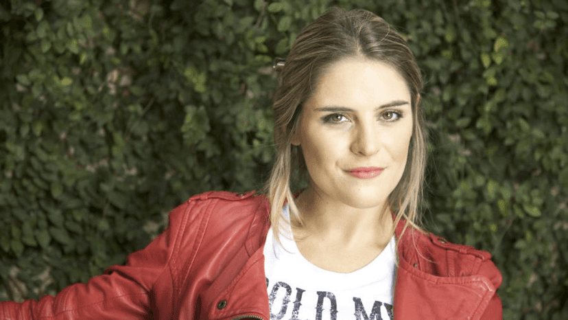 Bruna Thedy relembrou a ficada com Júnior (Foto: reprodução) Bruna Thedy relembrou a ficada com Júnior (Foto: reprodução)