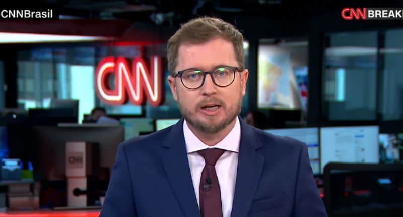 Leandro Narloch foi demitido da CNN Brasil após escândalo envolvendo doação de sangue - Foto: Reprodução Leandro Narloch foi demitido da CNN Brasil após escândalo envolvendo doação de sangue - Foto: Reprodução